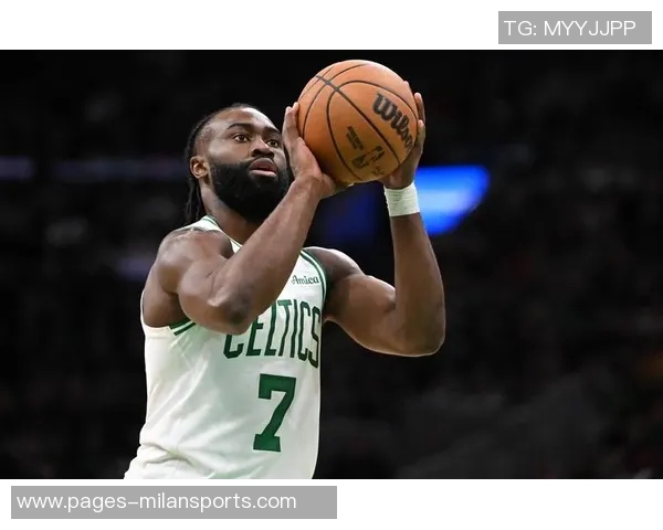 杰伦布朗回忆与斯玛特共战岁月感叹他身穿湖人球衣的奇妙感觉