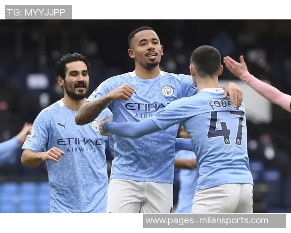 英超最新积分动态维拉领先曼联3分利物浦6分争夺激烈 英超最新积分动态维拉领先曼联3分利物浦6分争夺激烈